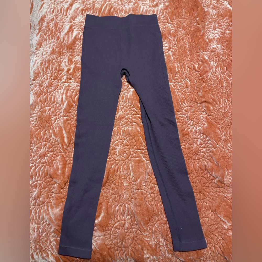 Petite Plum Contour Rib High Waisted Leggings
